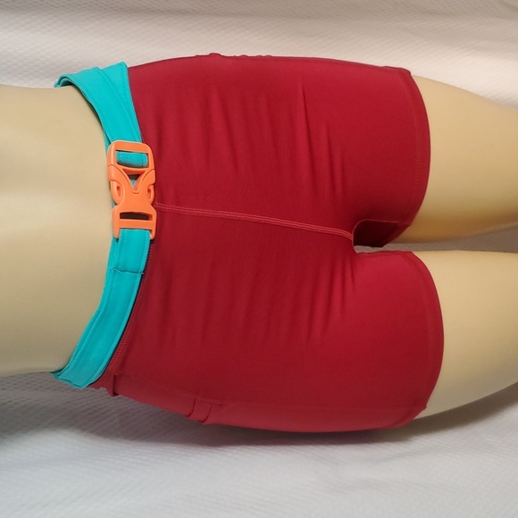 Fabletics Fiona Low-Impact Two piece Workouts outfit Size M - Picture 3 of 11